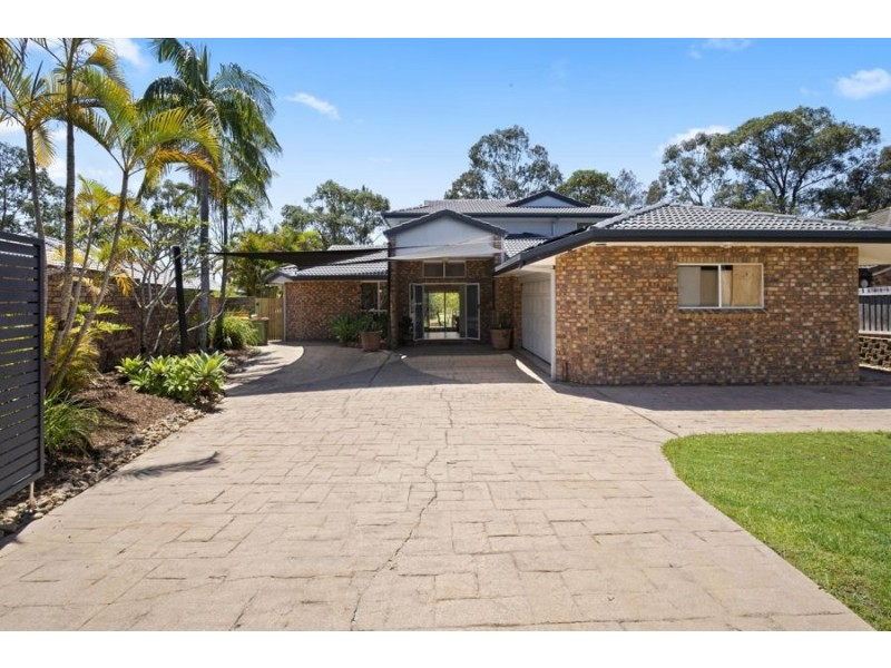 34 Greg Norman Crescent, Parkwood QLD 4214