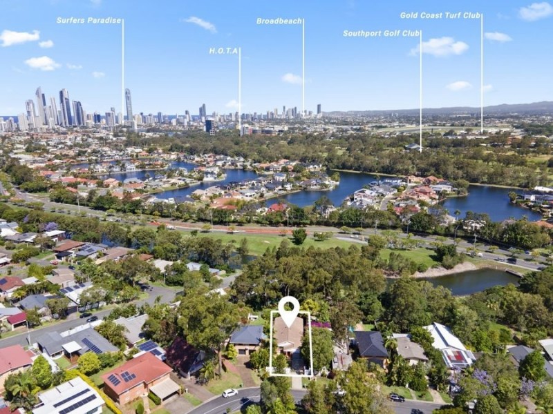 16 Golden Crescent, Southport QLD 4215