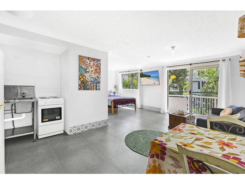 16/21 Markwell Avenue, Surfers Paradise QLD 4217