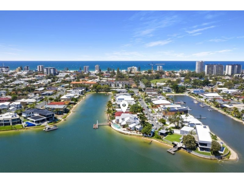 19 Marlin Ct, Palm Beach QLD 4221