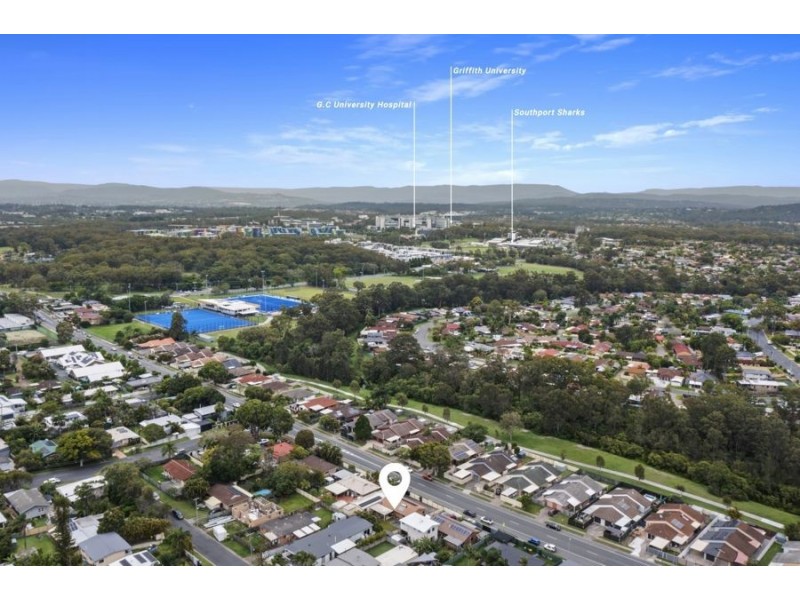 133 Kumbari Avenue, Labrador QLD 4215