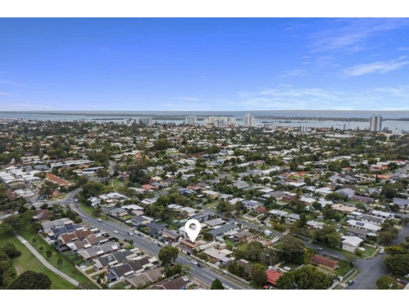 133 Kumbari Avenue, Labrador QLD 4215