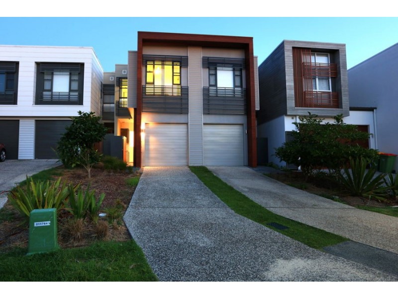 25 The Crestway, Robina QLD 4226