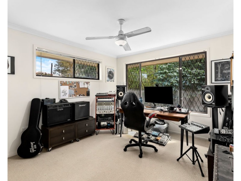 217 Mallawa Drive, Palm Beach QLD 4221