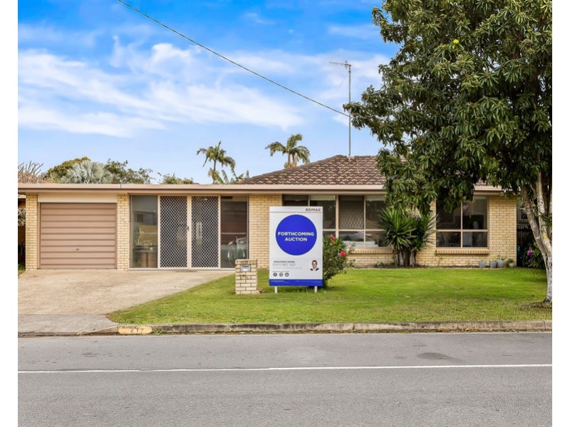 217 Mallawa Drive, Palm Beach QLD 4221