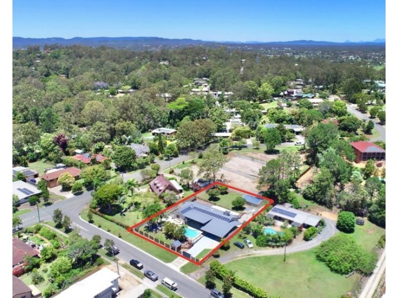 4 Abang Ave, Tanah Merah QLD 4128