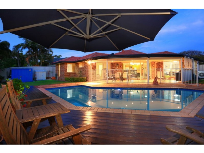 28 Oak Hill Crescent, Parkwood QLD 4214