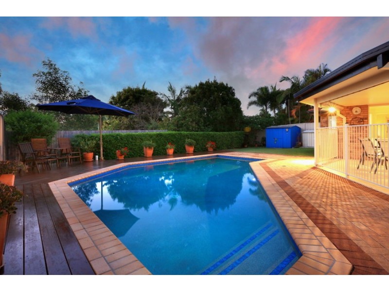 28 Oak Hill Crescent, Parkwood QLD 4214