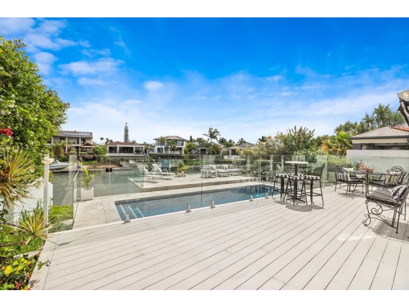 5 Wallaby Place, Sorrento QLD 4217