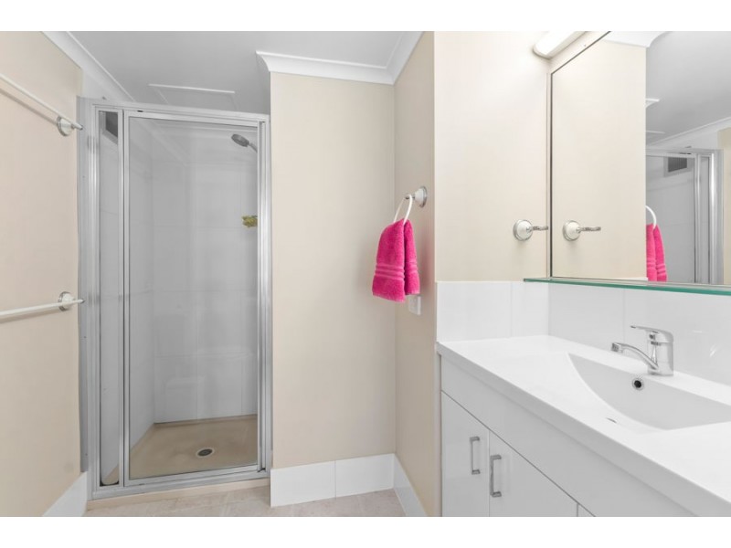 11C/3540 Main Beach Parade, Main Beach QLD 4217