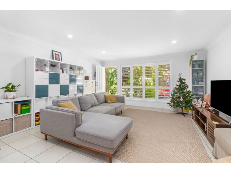 9/8 West King Street, Southport QLD 4215