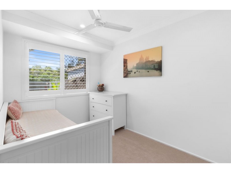 9/8 West King Street, Southport QLD 4215