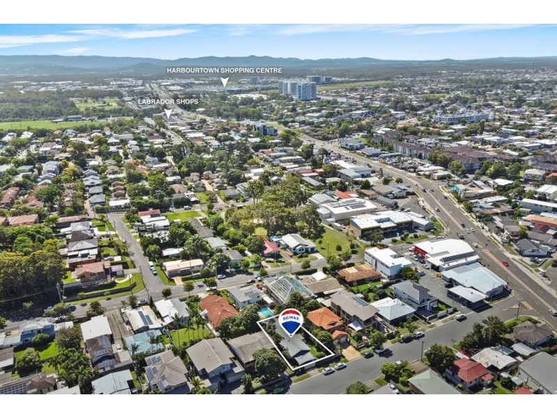 1 & 2/38 Middle Street, Labrador QLD 4215