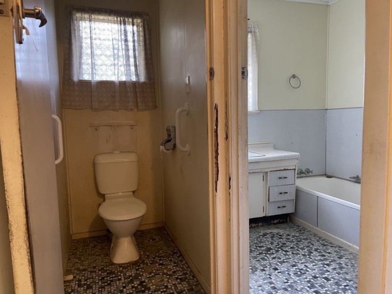 20 Hollywell Road, Biggera Waters QLD 4216