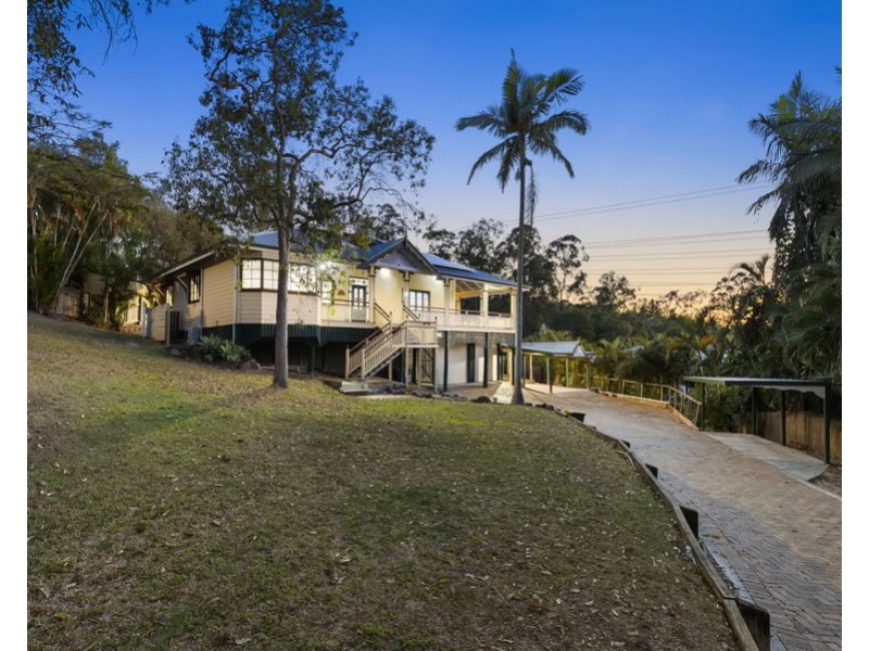 7 Aspendale Place, Robina QLD 4226