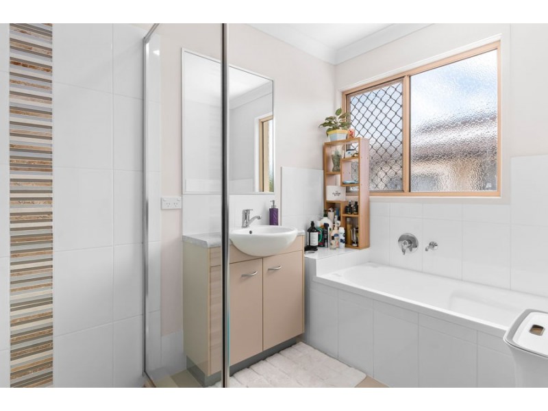 6 Jimmy Road, Coomera QLD 4209