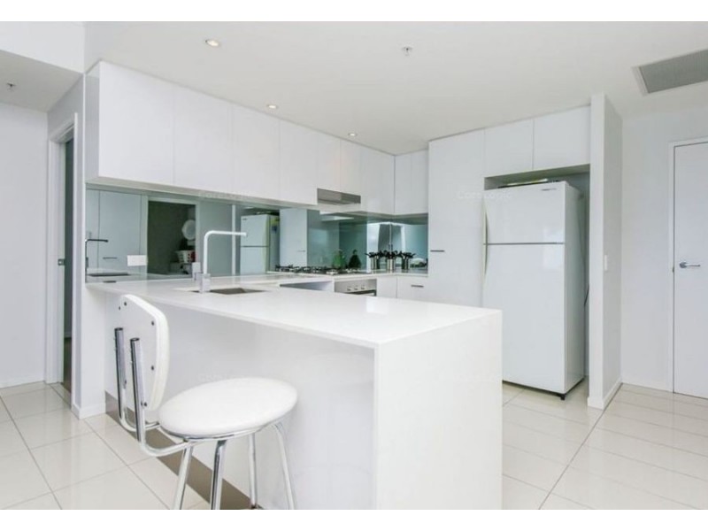 720/19 Imperial Parade, Labrador QLD 4215