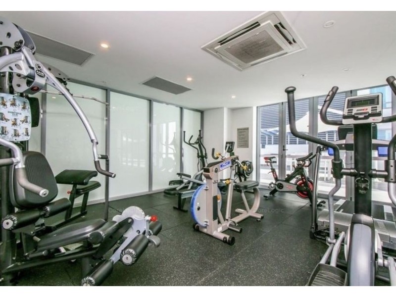 720/19 Imperial Parade, Labrador QLD 4215
