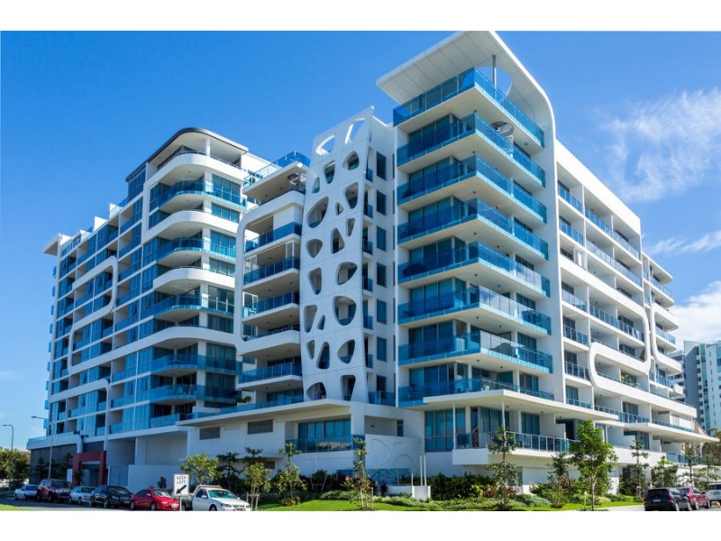720/19 Imperial Parade, Labrador QLD 4215