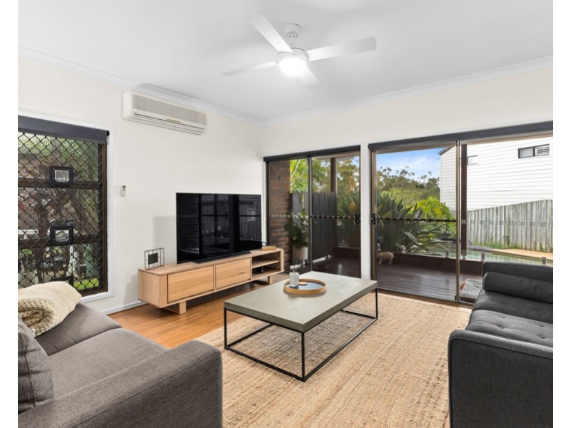 4 Cremorne Court, Robina QLD 4226