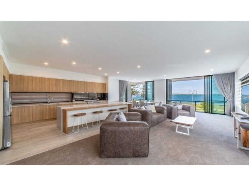 2/502 Marine Parade, Biggera Waters QLD 4216