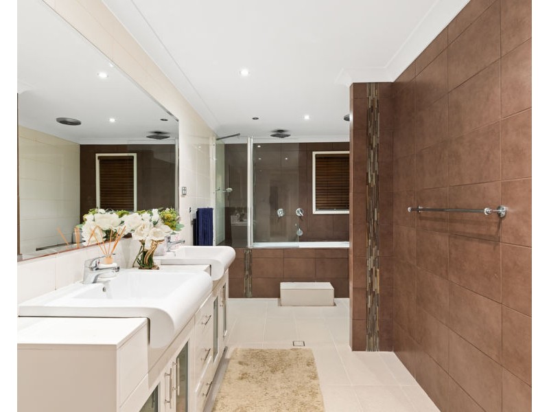 61 Yarabah Crescent, Shailer Park QLD 4128