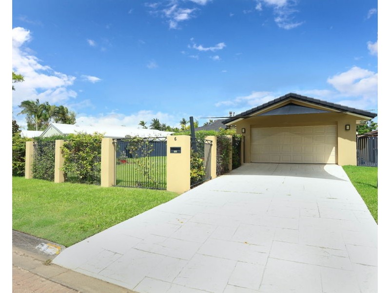 6 Malvern Place, Robina QLD 4226