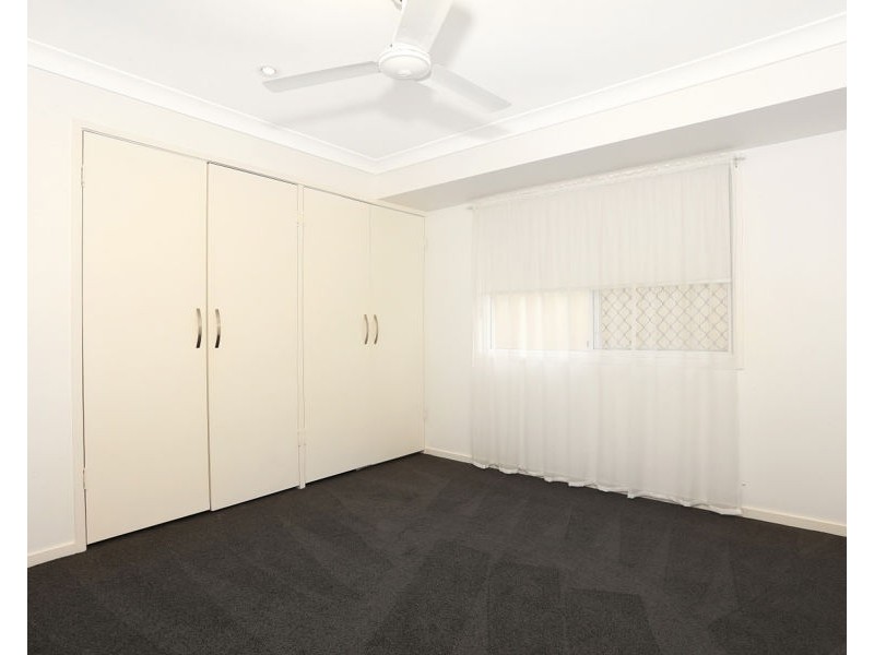6 Malvern Place, Robina QLD 4226