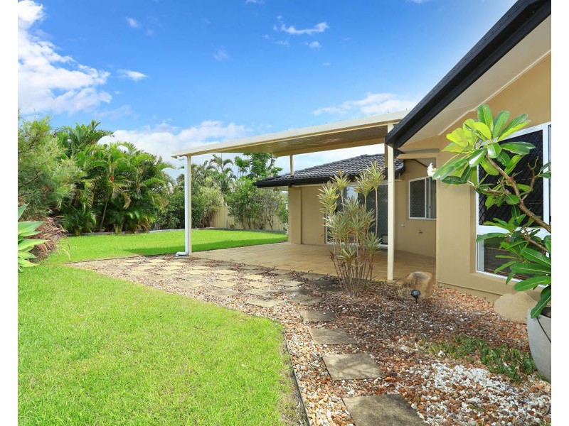 6 Malvern Place, Robina QLD 4226