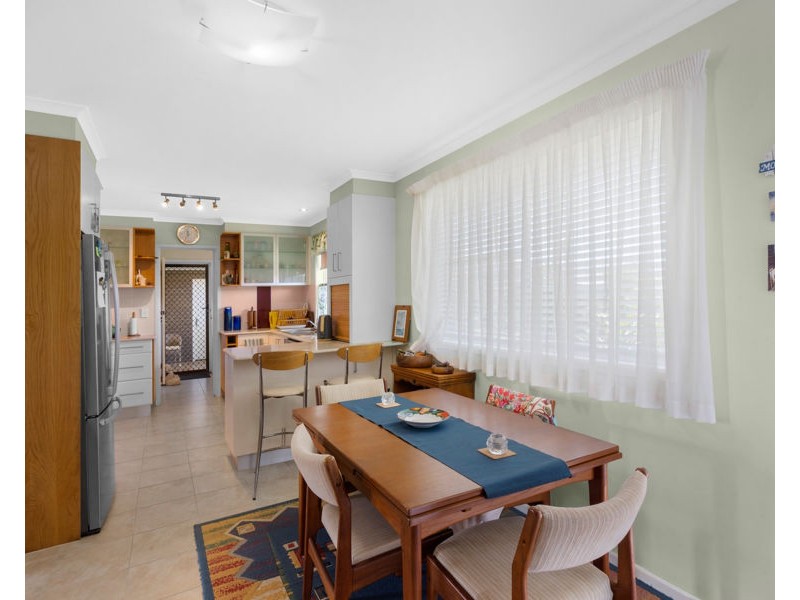 49 Denawen Street, Palm Beach QLD 4221