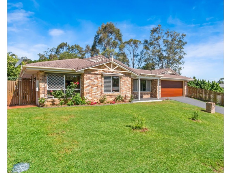 8 Stillwater Crescent, Robina QLD 4226