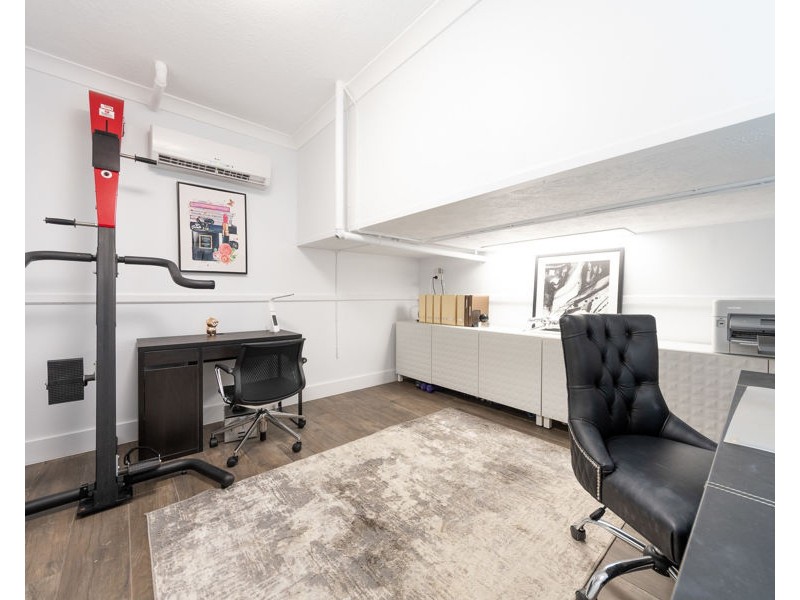 73/125 Santa Cruz Boulevard, Clear Island Waters QLD 4226