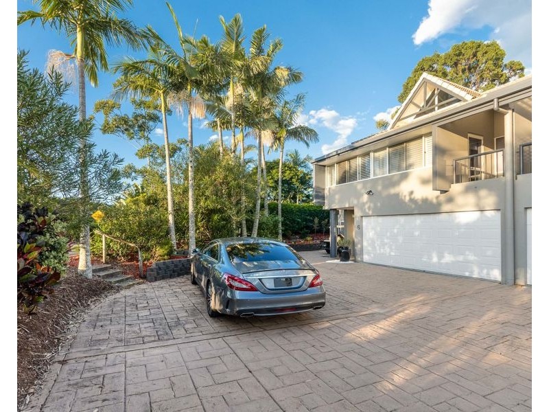 73/125 Santa Cruz Boulevard, Clear Island Waters QLD 4226