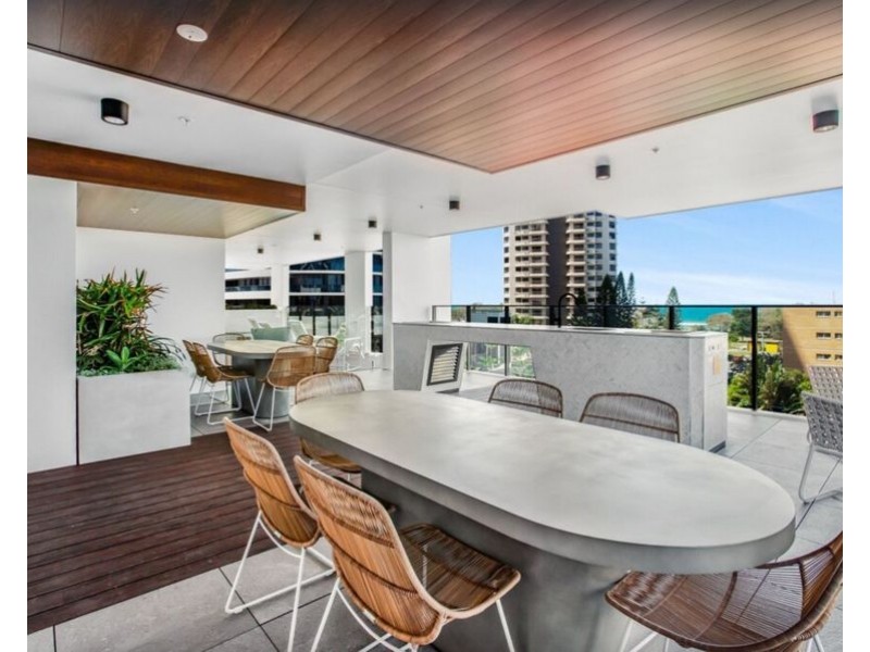 45/14 Elizabeth Avenue, Broadbeach QLD 4218