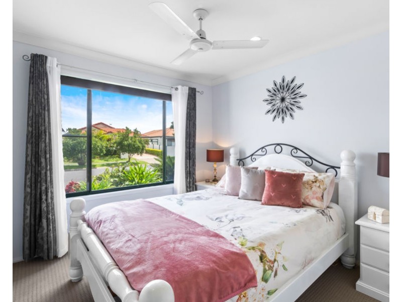 44 Marble Arch Place, Arundel QLD 4214