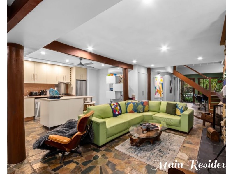 10 – 12 Adios Court, Mudgeeraba QLD 4213