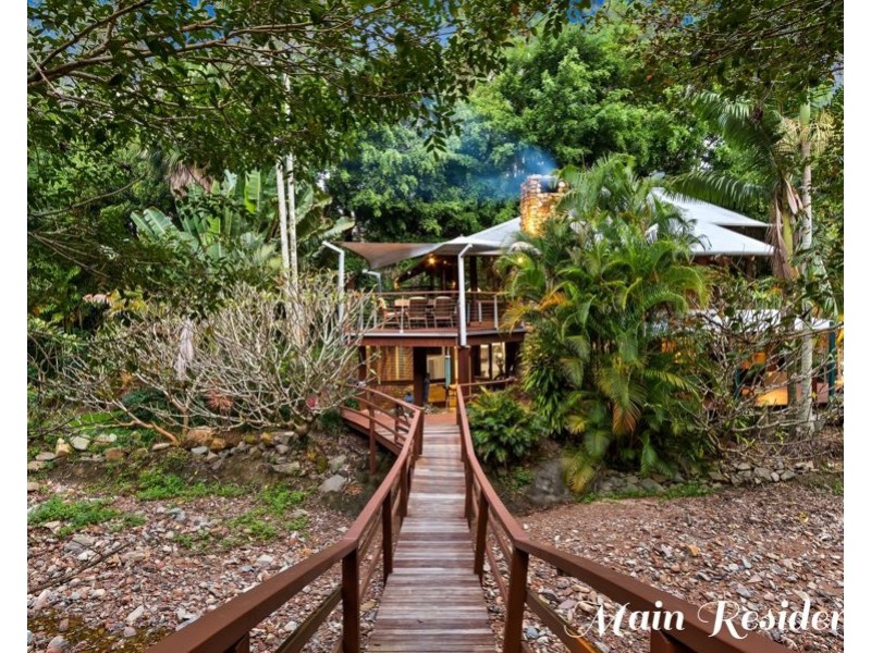 10 – 12 Adios Court, Mudgeeraba QLD 4213