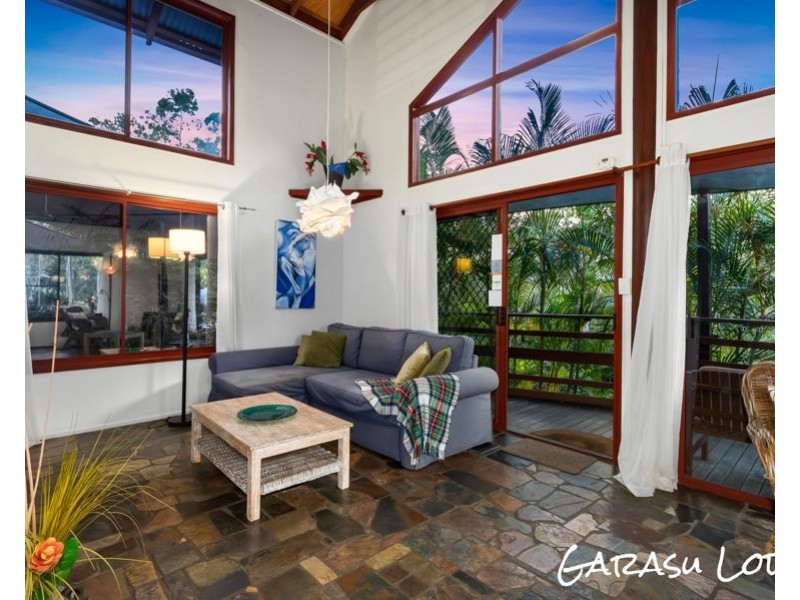 10 – 12 Adios Court, Mudgeeraba QLD 4213