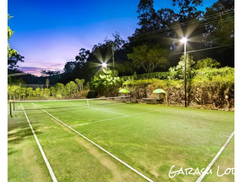 10 – 12 Adios Court, Mudgeeraba QLD 4213