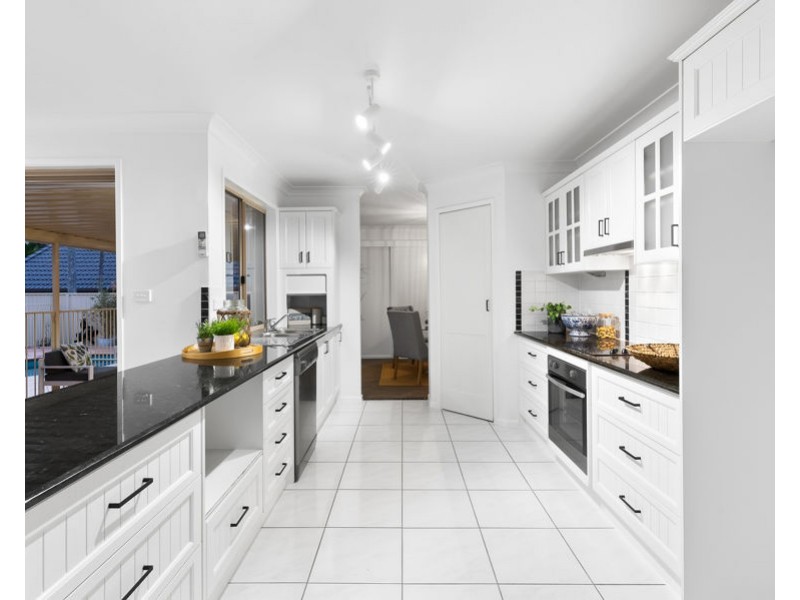 105 Parkwood Boulevard, Parkwood QLD 4214