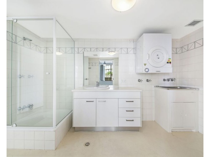 33/3355 Surfers Paradise Boulevard, Surfers Paradise QLD 4217