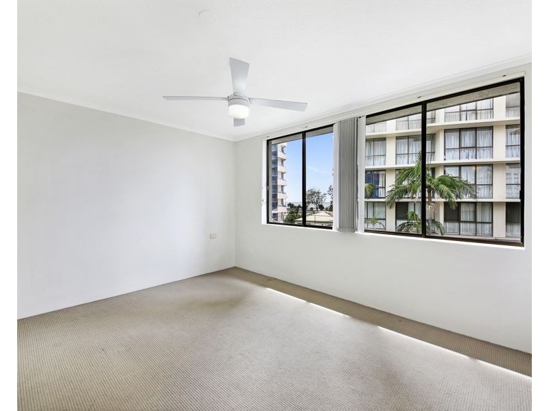 33/3355 Surfers Paradise Boulevard, Surfers Paradise QLD 4217