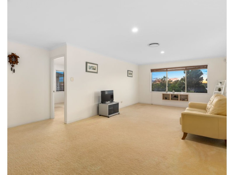 97 Highcrest Circuit, Molendinar QLD 4214