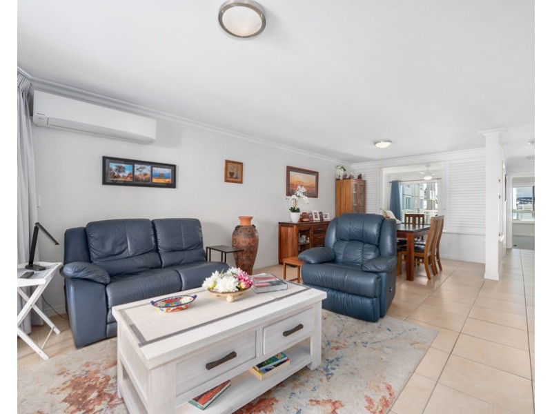 10/122 Old Burleigh Road, Broadbeach QLD 4218