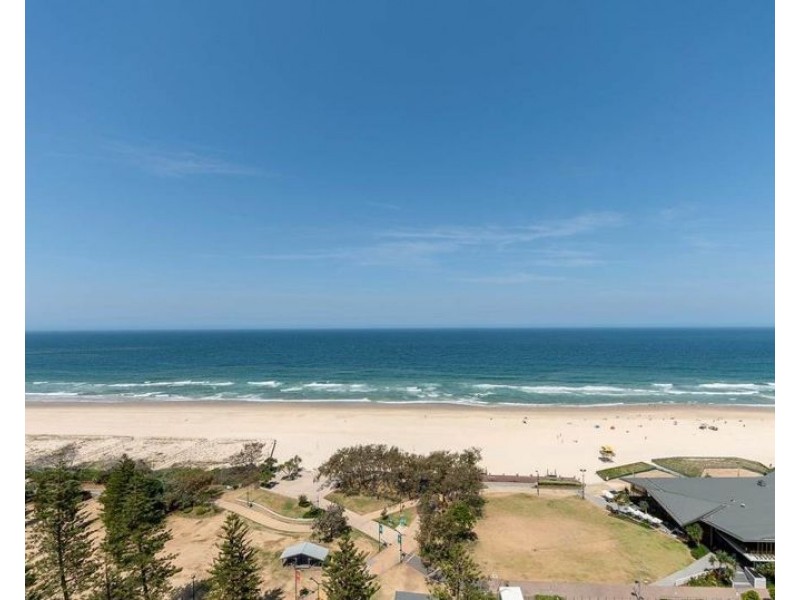 10/22 Armrick Avenue, Broadbeach QLD 4218