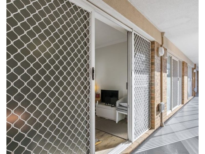 1/4 Brighton Street, Biggera Waters QLD 4216