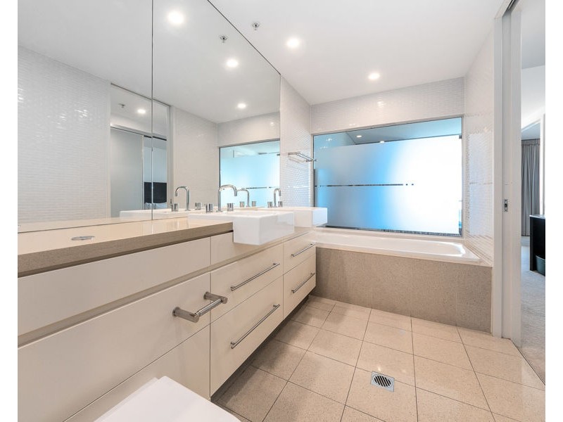 2302/89 Surf Parade, Broadbeach QLD 4218