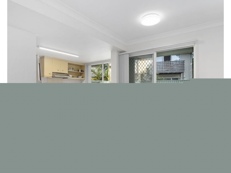 141/215 Cottesloe Drive, Mermaid Waters QLD 4218
