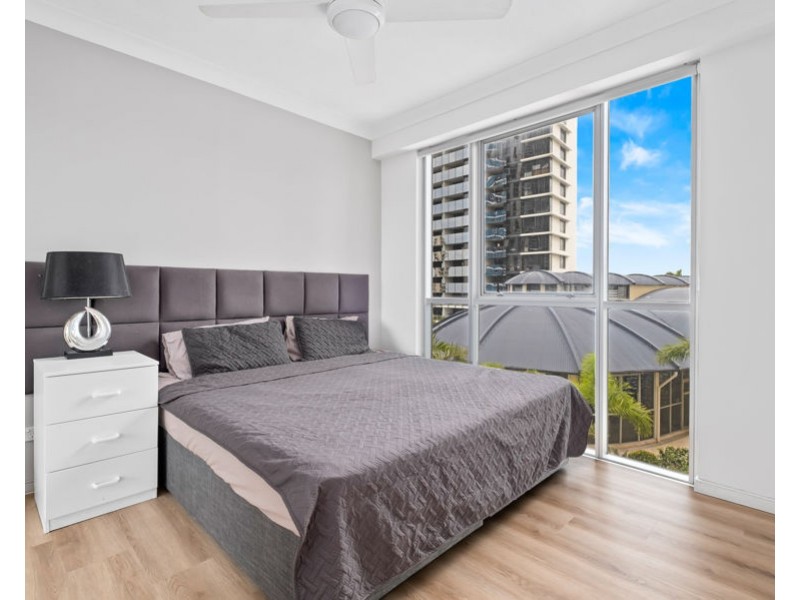1078/23 Ferny Avenue, Surfers Paradise QLD 4217
