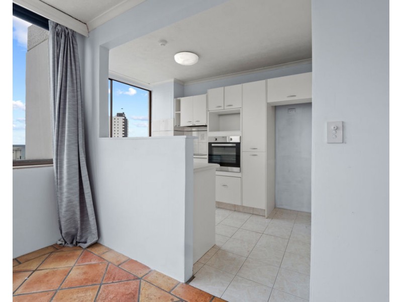 55/2916 Gold Coast Highway, Surfers Paradise QLD 4217